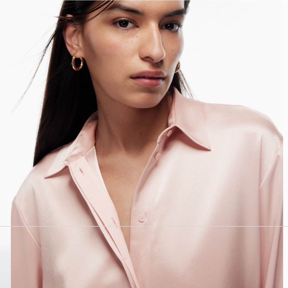 ARITZIA Babaton Industry Satin Shirt (Black) - Picture 3 of 13